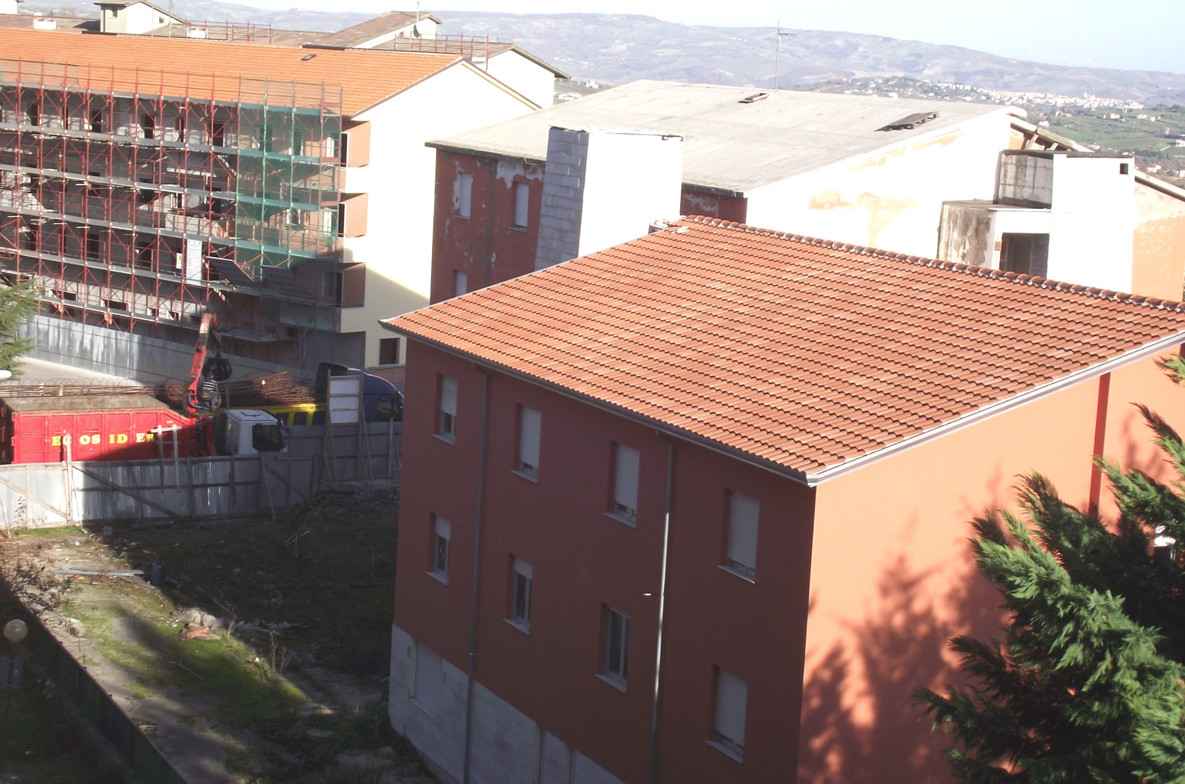 lavori_via_marche_1.jpg